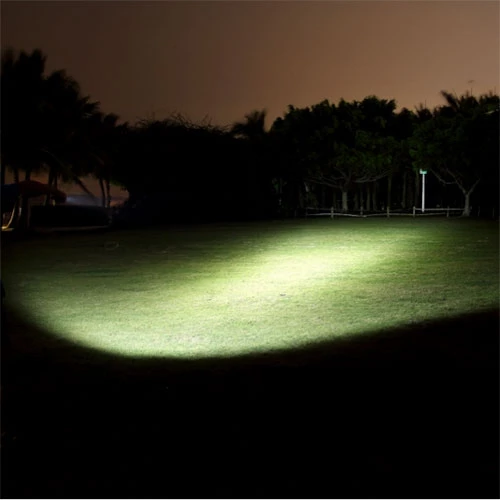 Automotive Repair Flashlights Fenix LD22 AA Flashlight | 300 Lumens 5 Automotive Repair Flashlights Fenix LD22 AA Flashlight | 300 Lumens - Image 3