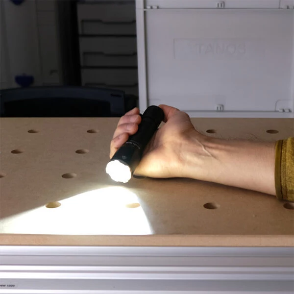 Boating Flashlights Fenix TK16 V2.0 High Performance Flashlight | 3100 Lumens 4 Boating Flashlights Fenix TK16 V2.0 High Performance Flashlight | 3100 Lumens - Image 2