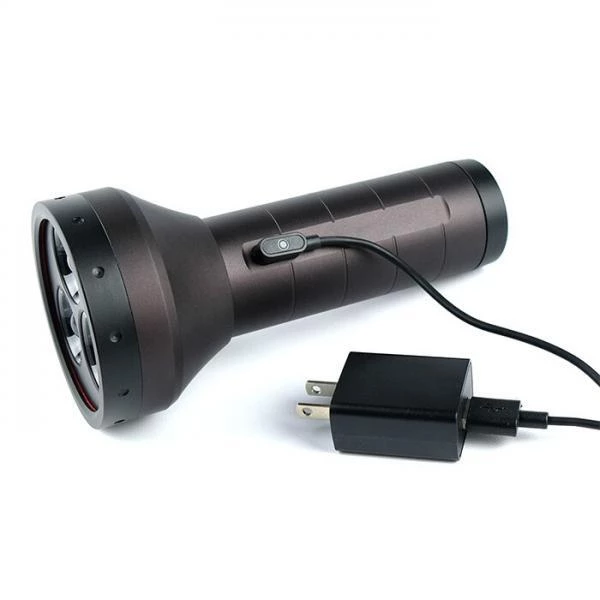 Bright Flashlights LEDLenser P18R Signature Adjustable Focus Rechargeable Flashlight | 4500 Lumens 6 Bright Flashlights LEDLenser P18R Signature Adjustable Focus Rechargeable Flashlight | 4500 Lumens - Image 4