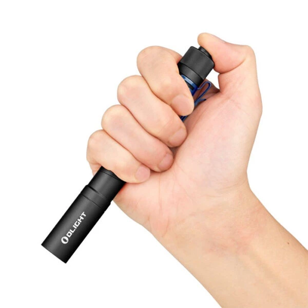 Boating Flashlights Olight I5T Plus AA Flashlight | 550 Lumens 4 Boating Flashlights Olight I5T Plus AA Flashlight | 550 Lumens - Image 2