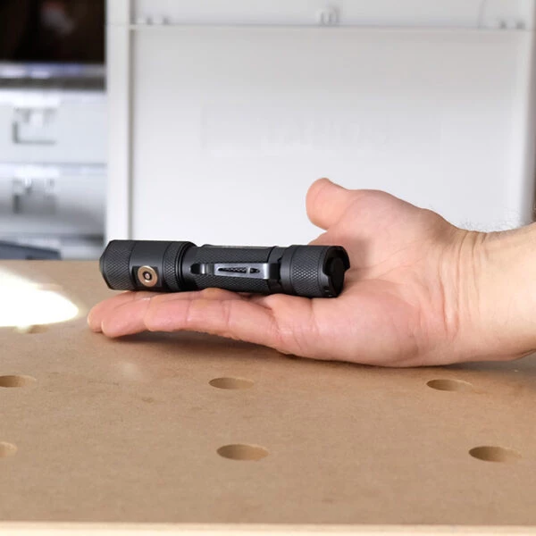 Boating Flashlights Powertac M5 G2 Rechargeable Flashlight | 2,030 Lumens 6 Boating Flashlights Powertac M5 G2 Rechargeable Flashlight | 2,030 Lumens - Image 4