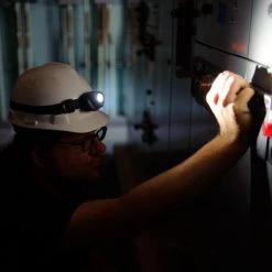 Headlamps Princeton Tec EOS Industrial Headlamp | 300 Lumens | Made In USA -Cheap Brightguy Store Princeton Tec EOS Industrial 13 600x600 1