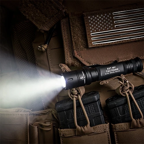 Flashlights For Outdoor Sports SureFire Tactician Dual Output Flashlight | 800 Lumens 7 Flashlights For Outdoor Sports SureFire Tactician Dual Output Flashlight | 800 Lumens - Image 5